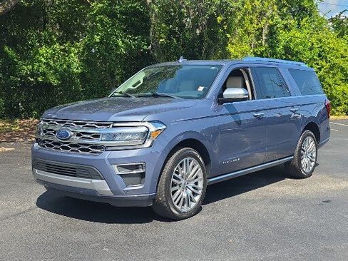 Certified 2022 Ford Expedition Max Platinum RWD image 4