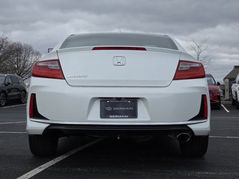 Used 2016 Honda Accord EX image 16