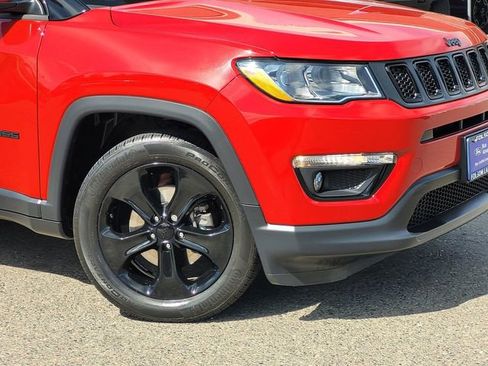 Used 2020 Jeep Compass Latitude image 6