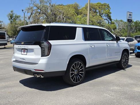 New 2026 Chevrolet Suburban High Country image 5