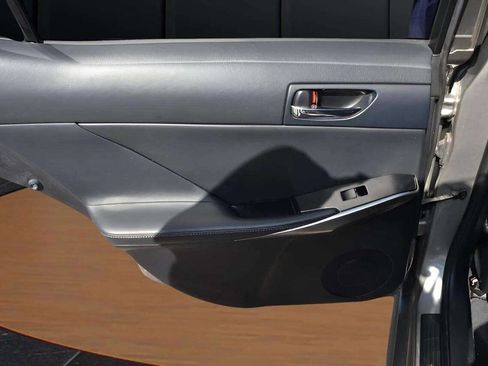 Used 2014 Lexus IS 250 image 19