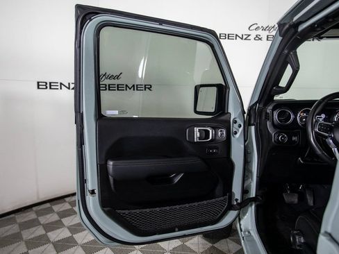 Used 2023 Jeep Wrangler Unlimited Rubicon 392 AWD/4WD image 21