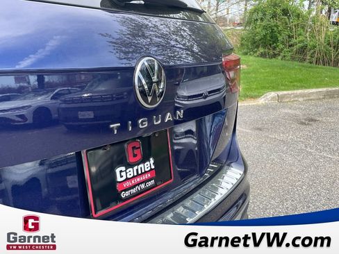 Used 2023 Volkswagen Tiguan SE image 31