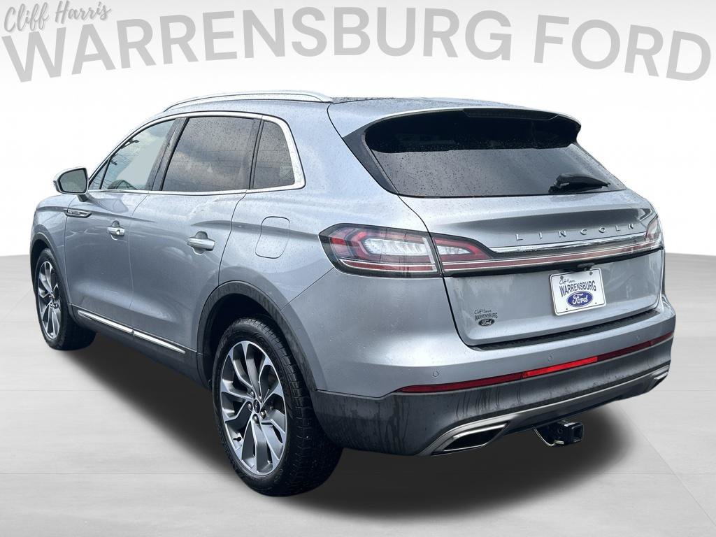 Used 2022 Lincoln Nautilus Reserve w/ Luxury Package AWD/4WD image 5