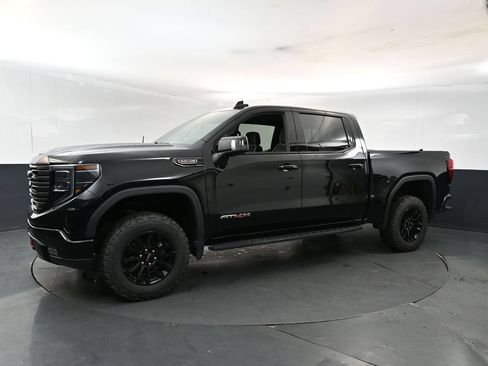 Used 2022 GMC Sierra 1500 AT4X AWD/4WD image 2