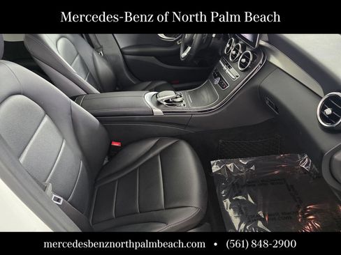 Certified 2018 Mercedes-Benz C 300 4MATIC Sedan image 29