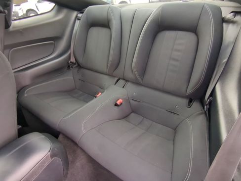 Certified 2020 Ford Mustang Coupe image 11