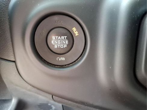 Used 2021 Jeep Wrangler Unlimited Rubicon AWD/4WD image 30