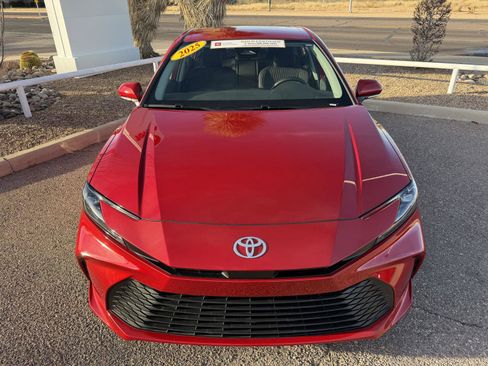 Certified 2025 Toyota Camry LE image 9