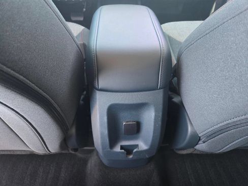 Used 2024 Ford Maverick XLT FWD image 7