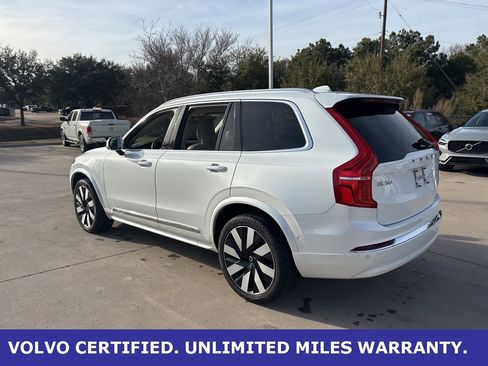 Certified 2024 Volvo XC90 T8 Plus w/ Protection Package Premier image 7