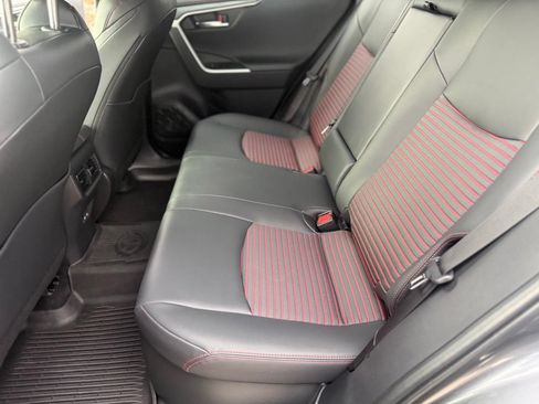 Used 2024 Toyota RAV4 XSE w/ Weather Package AWD/4WD image 28