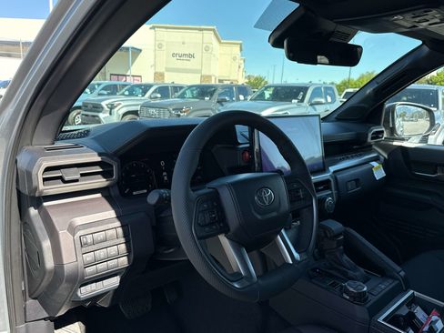 New 2026 Toyota Tacoma TRD Off-Road w/ TRD Off Road Upgrade Package AWD/4WD image 6