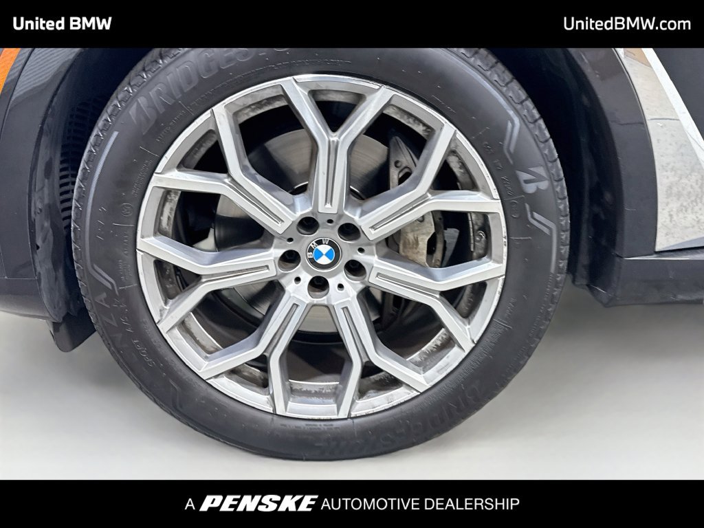 Used 2023 BMW X7 xDrive40i w/ Executive Package AWD/4WD image 9