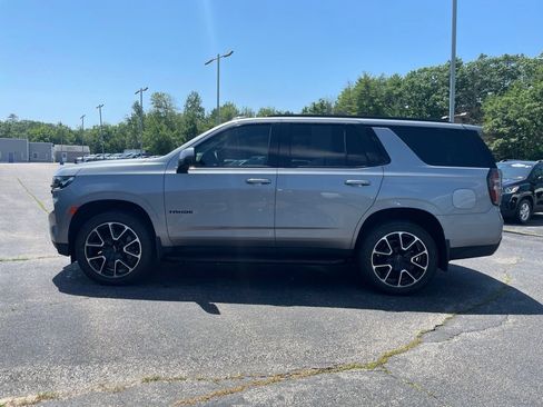 Used 2023 Chevrolet Tahoe RST w/ Luxury Package AWD/4WD image 3