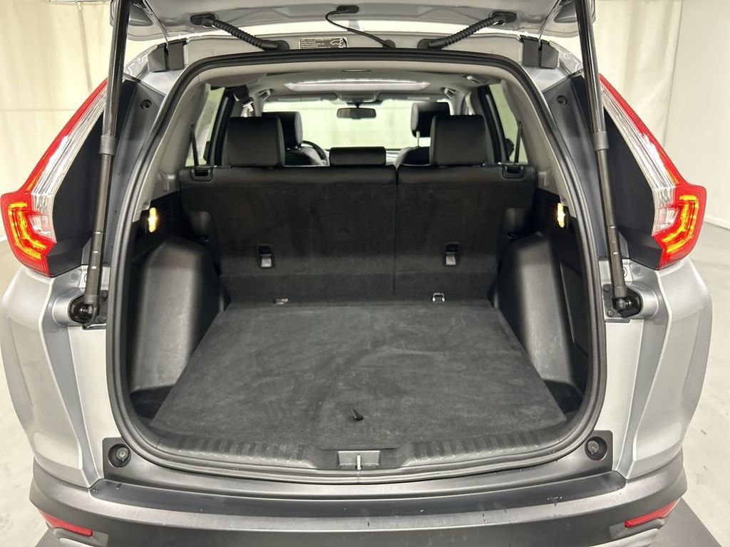 Used 2018 Honda CR-V Touring image 22