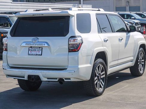Used 2023 Toyota 4Runner Limited AWD/4WD image 9