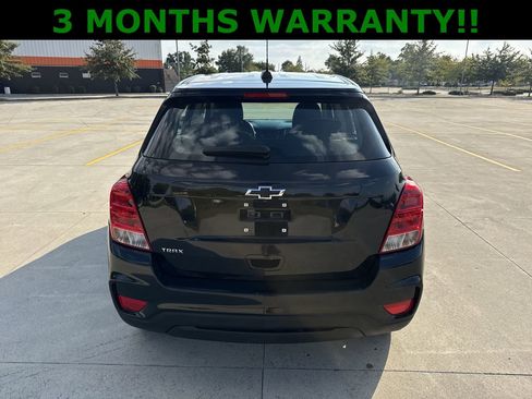 Used 2020 Chevrolet Trax LS image 28
