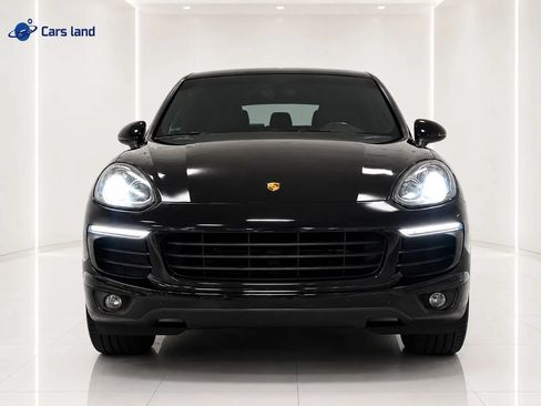 Used 2017 Porsche Cayenne AWD/4WD image 7