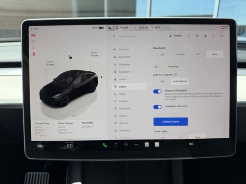 Used 2022 Tesla Model Y Long Range AWD/4WD image 20