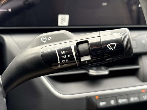 New 2025 Kia K4 LXS image 30