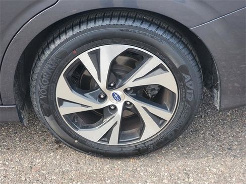 Used 2021 Subaru Legacy Premium image 7