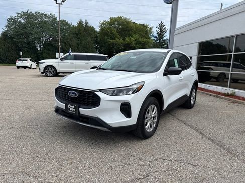 New 2026 Ford Escape Active AWD/4WD image 7