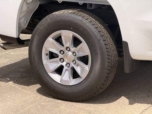 New 2026 Chevrolet Silverado 1500 W/T w/ WT Value Package RWD image 9