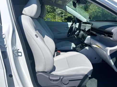 New 2026 Hyundai Kona SEL Premium image 25