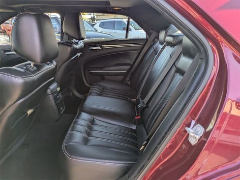 Used 2023 Chrysler 300 S image 29