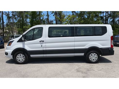Used 2024 Ford Transit 350 XLT RWD image 6