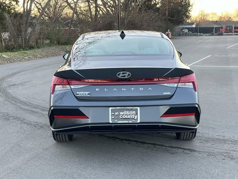 New 2026 Hyundai Elantra Limited image 6