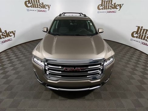 Certified 2023 GMC Acadia SLE w/ Driver Convenience Package image 3