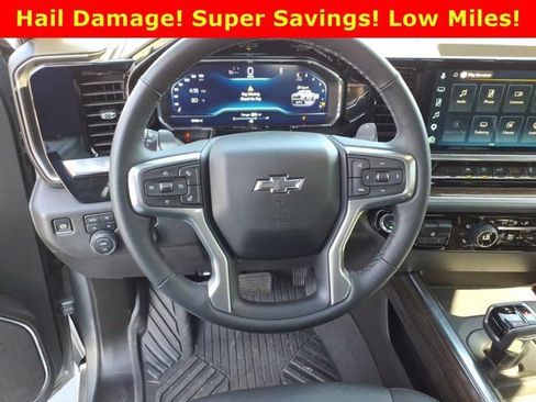 Used 2025 Chevrolet Silverado 1500 LT Trail Boss w/ Convenience Package II AWD/4WD image 7
