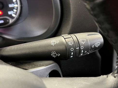 Certified 2022 Jeep Renegade Altitude w/ Sun/Sound Group image 41