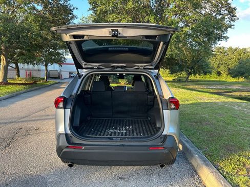 Certified 2023 Toyota RAV4 LE FWD image 11