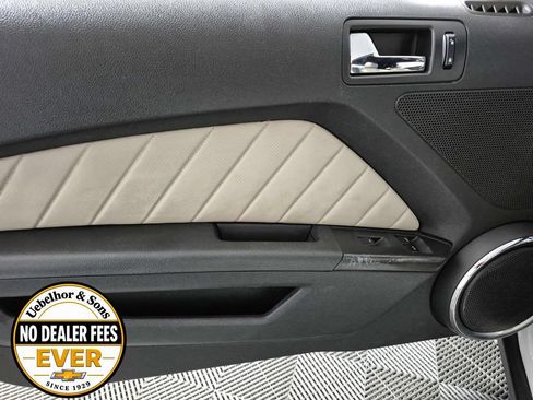 Used 2012 Ford Mustang Premium RWD image 15