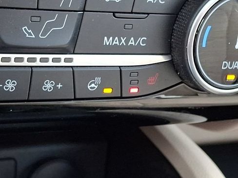 Used 2022 Ford Escape SEL w/ Technology Package AWD/4WD image 23