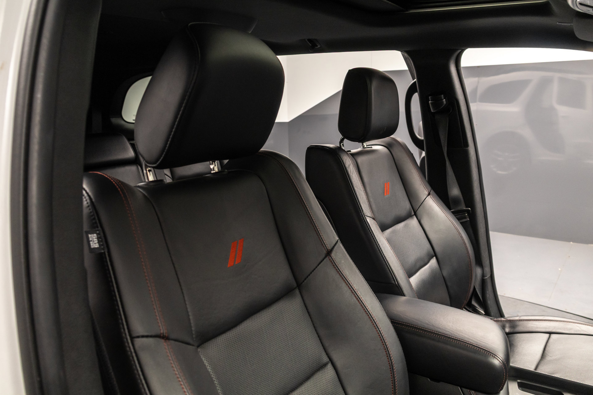Used 2024 Dodge Durango GT AWD/4WD image 45