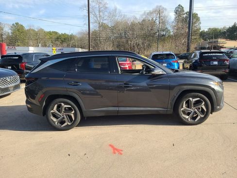 Used 2024 Hyundai Tucson Limited image 31