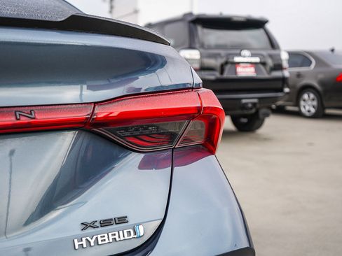 Used 2021 Toyota Avalon XSE w/ Carpet Mat Package (TMS) image 10