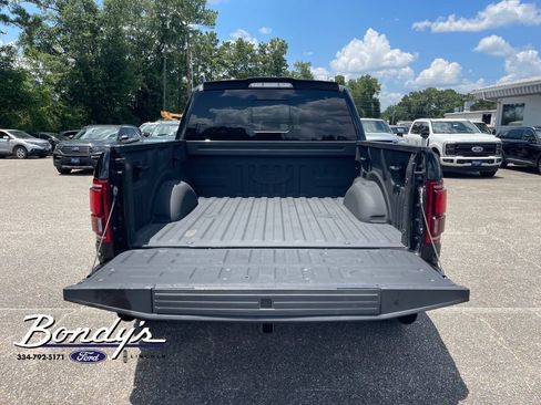 Used 2018 Ford F150 Raptor w/ Equipment Group 802A Luxury AWD/4WD image 14