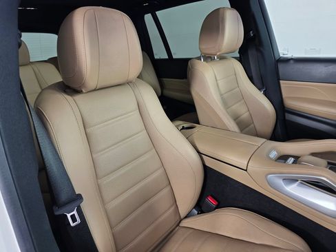 Certified 2024 Mercedes-Benz GLS 450 4MATIC image 34