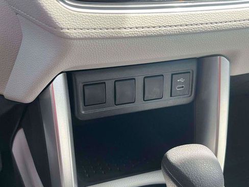 Certified 2023 Toyota Corolla Cross L image 14