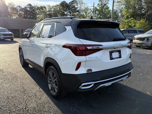 Used 2023 Kia Seltos S FWD image 6