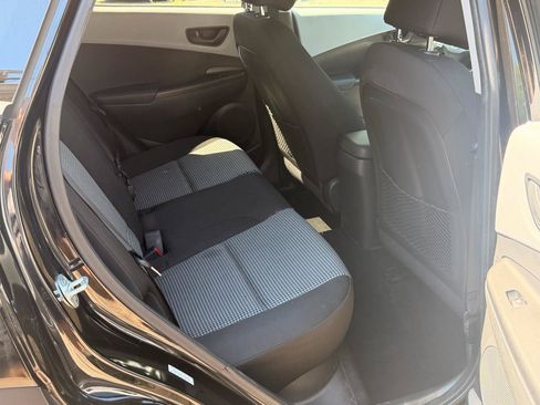 Used 2020 Hyundai Kona SEL AWD/4WD image 25