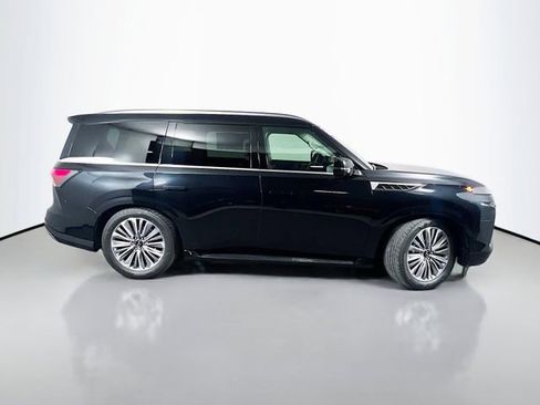 Used 2025 INFINITI QX80 Sensory AWD/4WD image 9