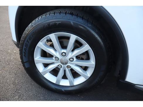 Used 2014 Dodge Durango SXT w/ Quick Order Package 23B AWD/4WD image 16