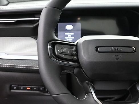 New 2026 Jeep Cherokee Laredo image 28