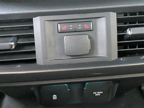 Used 2023 Ford F150 Lariat w/ Equipment Group 502A High image 14